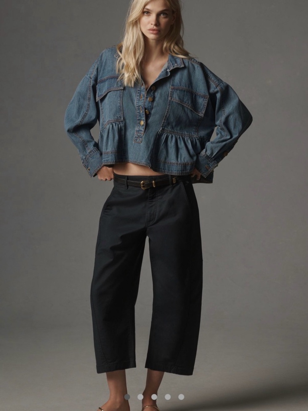 Maeve Black Curved Barrel Crop Chino Pants, 4P Like new